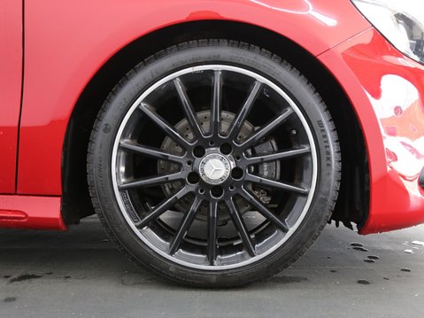 Mercedes-Benz A Class 1.5 A180d AMG Line (Premium Plus) Euro 6 (s/s) 5dr 29