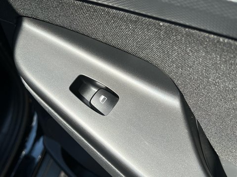 Hyundai KONA GDI PREMIUM 39