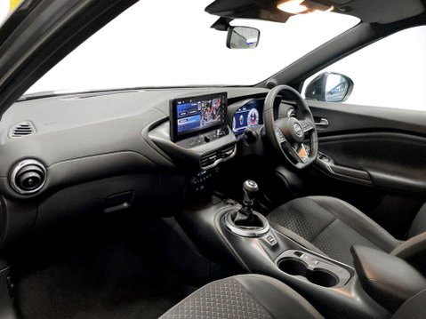 Nissan Juke 1.0 DIG-T N-Connecta SUV 5dr Petrol Manual Euro 6 (s/s) (114 ps) Air Con - 30