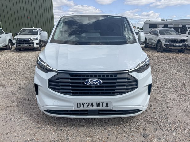 Ford Transit Custom SWB L1H1 Low Roof Limited 300 Air Con Alloys Cam Sensors EURO 6 3