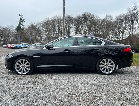 Jaguar XF 2.2d Portfolio Saloon 4dr Diesel Auto Euro 5 (s/s) (200 ps) 7