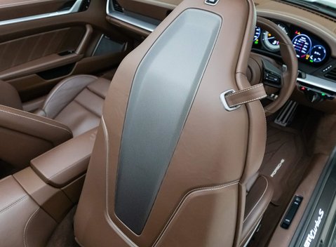 Porsche 911 Turbo S Cabriolet (992) 11