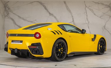 Ferrari F12 TDF 7