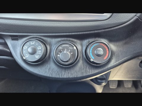 Toyota Yaris VVT-I EDITION 21