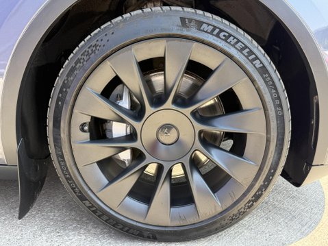 Tesla Model Y (Dual Motor) Long Range SUV 5dr Electric Auto 4WDE (384 bhp) 14