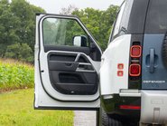 Land Rover Defender D250 SE County Edition 7