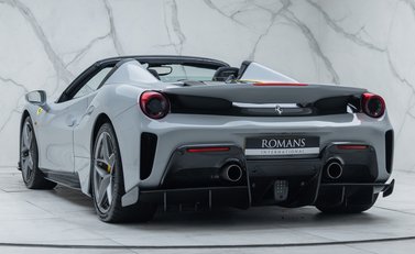 Ferrari 488 Pista Spider 13