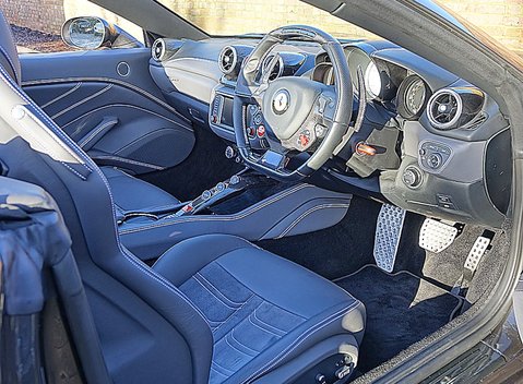 Ferrari California T 16