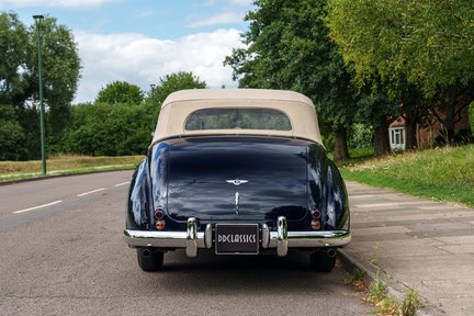Bentley R Type Drophead Coupé By H.J.Mulliner 9