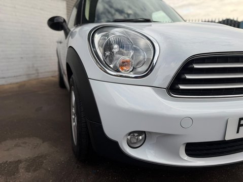 Mini Countryman 1.6 Cooper D Euro 5 (s/s) 5dr 29