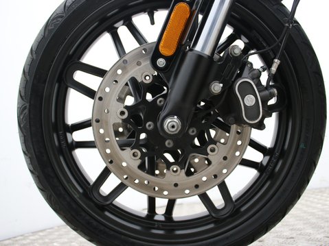 Harley-Davidson Sportster XL 1200 CX ROADSTER 17 21