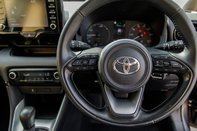 Toyota Yaris ICON FHEV 18