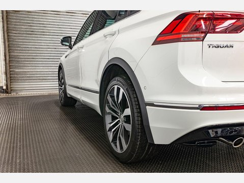 Volkswagen Tiguan 2.0 TDI R-Line Tech DSG 4Motion Euro 6 (s/s) 5dr 85