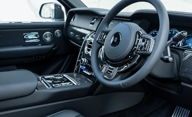 Rolls-Royce Cullinan Black Badge 11