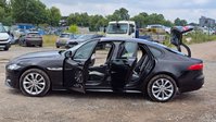 Jaguar XF 2.0d R-Sport Saloon 4dr Diesel Auto Euro 6 (s/s) (180 ps) 35
