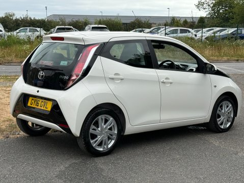 Toyota Aygo VVT-I X-PRESSION 4