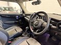 Mini Hatch 1.5 Cooper Auto 5dr 4