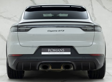 Porsche Cayenne GTS Coupé 5