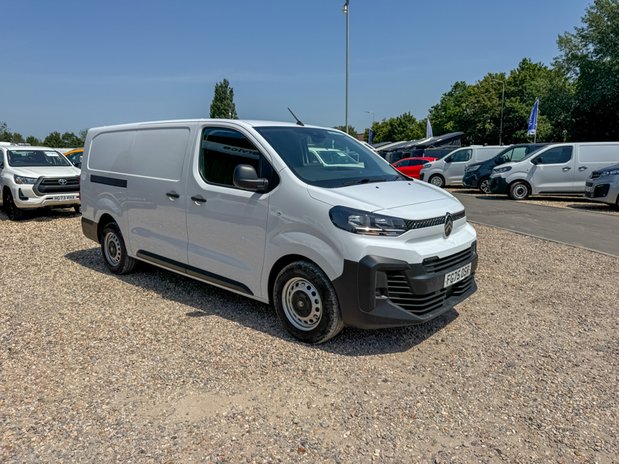Citroen Dispatch XLWB L3H1 Low Roof Enterprise 2900 Air Con Sensors EURO 6 4
