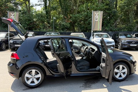 Volkswagen Golf MATCH EDITION TSI DSG -AUTOMATIC -£35 TAX -TWO OWNERS -10 SERVICES -CAMBELT 21