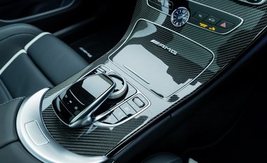 Mercedes-Benz C Class AMG C 63 S Night Edition 20