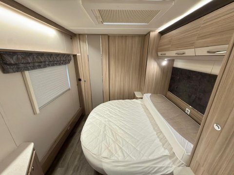 Coachman Acadia 575  31