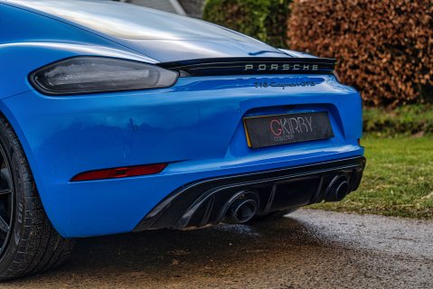 Porsche 718 CAYMAN 4.0 GTS 23