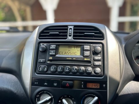 Toyota Rav4 XT3 VVT-I 23
