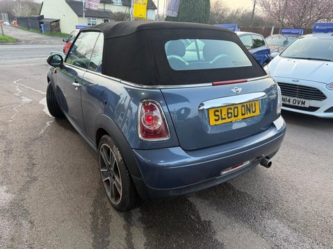 Mini Convertible 1.6 Cooper Euro 5 2dr 3