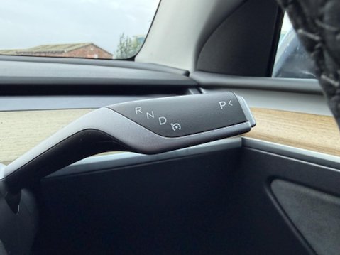 Tesla Model Y SUV 5dr Electric Auto RWD (346 ps) 37