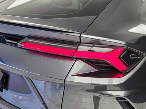 Lamborghini Urus 4.0 V8 BiTurbo SUV 5dr Petrol Auto 4WD Euro 6 (650 ps) 14