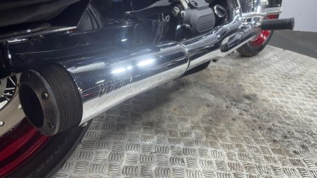 Harley-Davidson Dyna 1690 FXDBA STREET BOB LIMITED 2013 23K CUSTOM BUILD 25