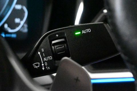 BMW 3 Series 2.0 330E M Sport Auto 4dr 34