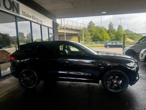 Jaguar F-Pace 2.0 D180 R-Sport Auto AWD Euro 6 (s/s) 5dr 17
