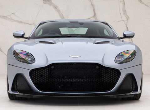 Aston Martin DBS Superleggera 4