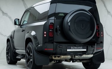 Land Rover Defender 90 D250 X-Dynamic SE URBAN 7