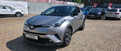 Toyota C-HR DYNAMIC.. 9 MAIN DEALER SERVICES.STUNNING EXAMPLE.SAT NAV..REVERSING CAMERA 1