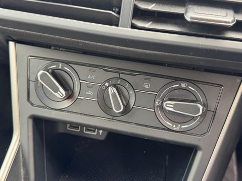 Volkswagen Polo 1.0 TSI SE Euro 6 (s/s) 5dr 18