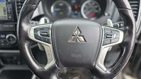Mitsubishi Outlander 2.0h 12kWh GX4h SUV 5dr Petrol Plug-in Hybrid CVT 4WD Euro 6 (s/s) (200 ps) 31