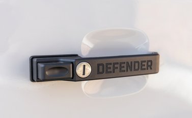 Land Rover Defender 90 Bowler Edition 25