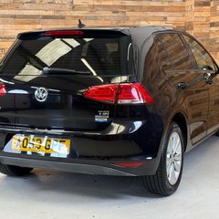 Volkswagen Golf 1.2 TSI BlueMotion Tech S Hatchback 5dr Petrol DSG Euro 5 (s/s) (105 ps) 4