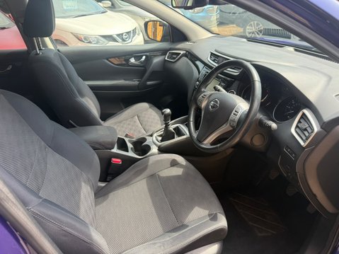 Nissan Qashqai 1.2 DIG-T n-tec SUV 5dr Petrol Manual 2WD Euro 6 17