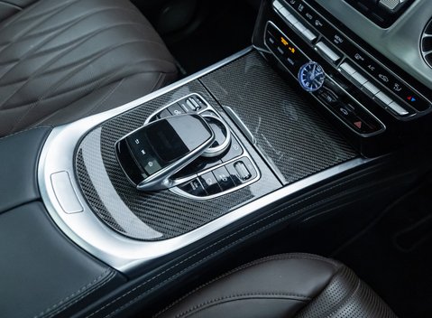 Mercedes-Benz G Class AMG G63 Carbon Edition 24
