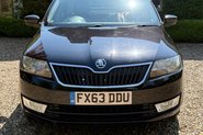 Skoda Rapid SE TSI 8