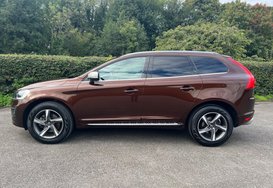 Volvo XC60 2.0 D4 R-DESIGN LUX NAV AUTO PAN ROOF 11