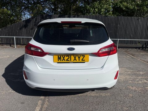 Ford Fiesta BASE TDCI 7