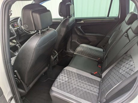 Volkswagen Tiguan 1.5 Tiguan R-Line TSi Semi-Auto 5dr 66
