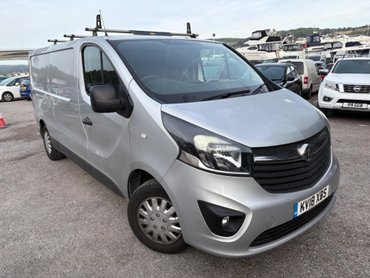 Vauxhall Vivaro L2H1 2900 SPORTIVE CDTI