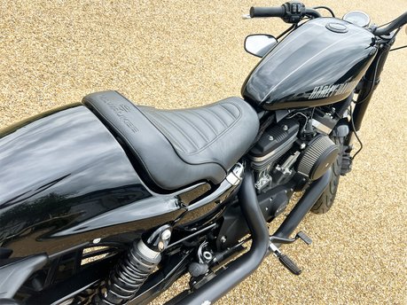 Harley-Davidson Sportster Iron XL 1200 CX ROADSTER 17 17