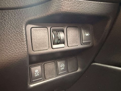 Nissan Qashqai 1.5 Qashqai N-Vision dCi 5dr 25